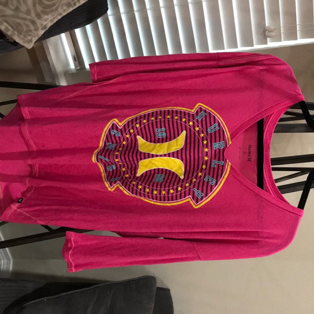 Hurley women’s shirt